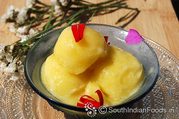 Fresh pineapple ice cream