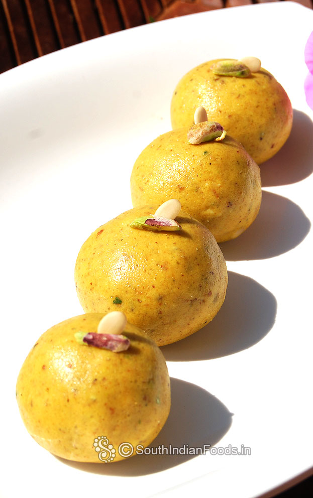 Chickpea flour ladoo