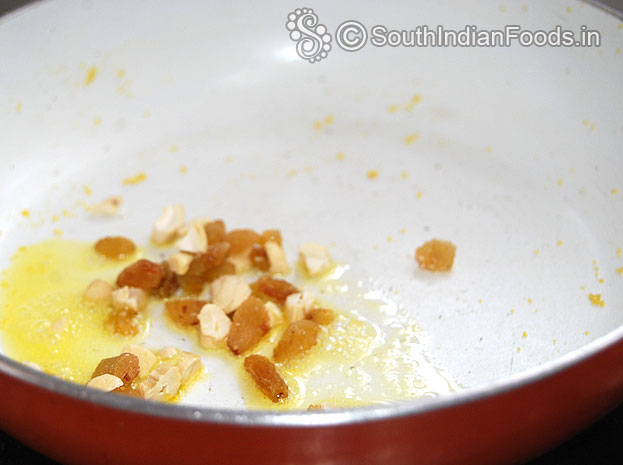 Ghee roast cashews and raisins