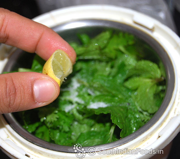 Add lemon jucie finely grind