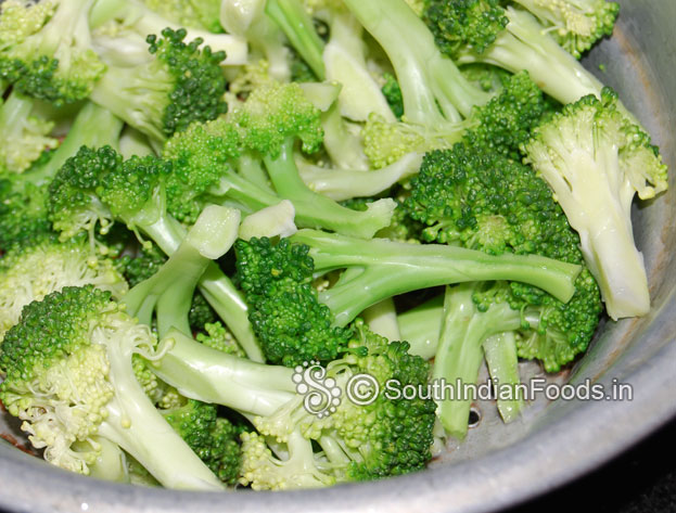 Break broccoli into medium florets then put it in a salt added warm water then drain water.