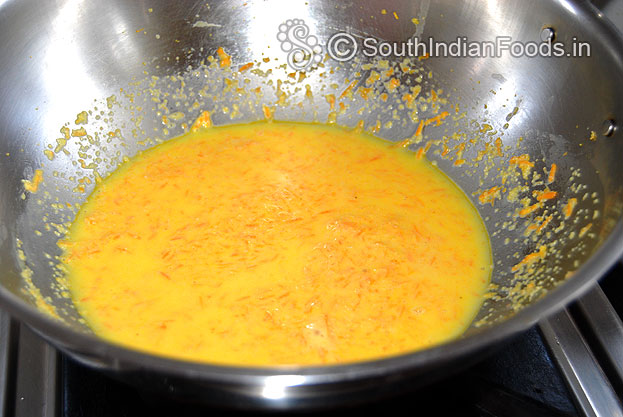 Carrot rava cooked and milk reduced