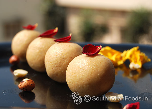 Groundnut laddu