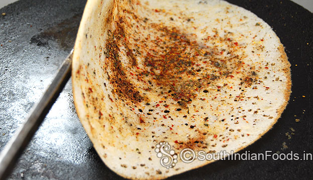 Podi dosa is ready, fold dosa