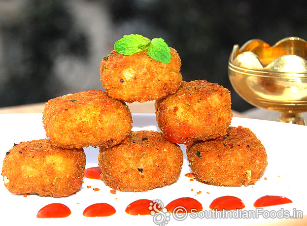 Crunchy poha nuggets ready, serve hot with chilli toamto sauce