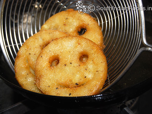Crispy potato smiels ready, remove it from oil
