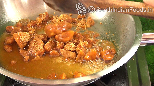Add jaggery & 1/4 cup water in a pan let it melt.
