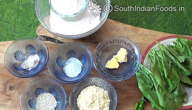 Spinach murukku ingredients