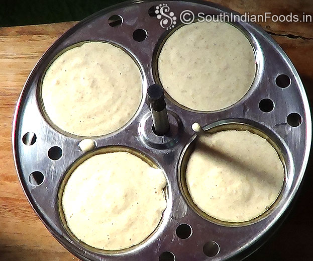 Pour thinai idli batter