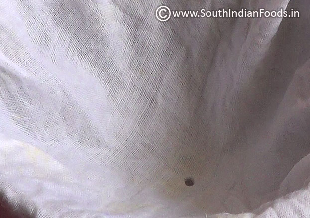 Make small hole in cotton cloth