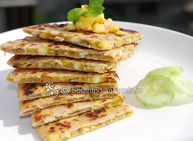 Kacha kela ka stuffed paratha