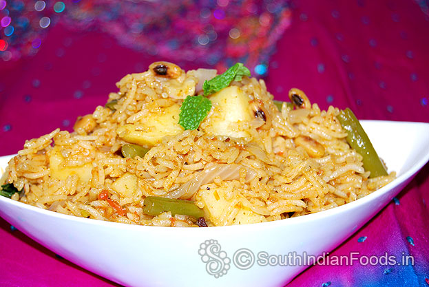 Karamani[black eyed peas] biryani is ready-Serve hot with raita