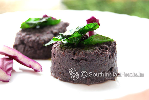 Red cabbage thogayal