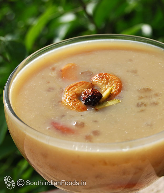 Sago kheer with jaggery is ready, serve hot or chilled