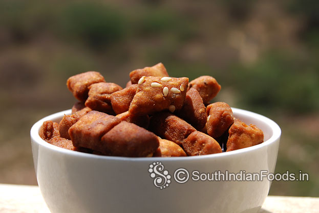 Masala Sesame Shankarpali