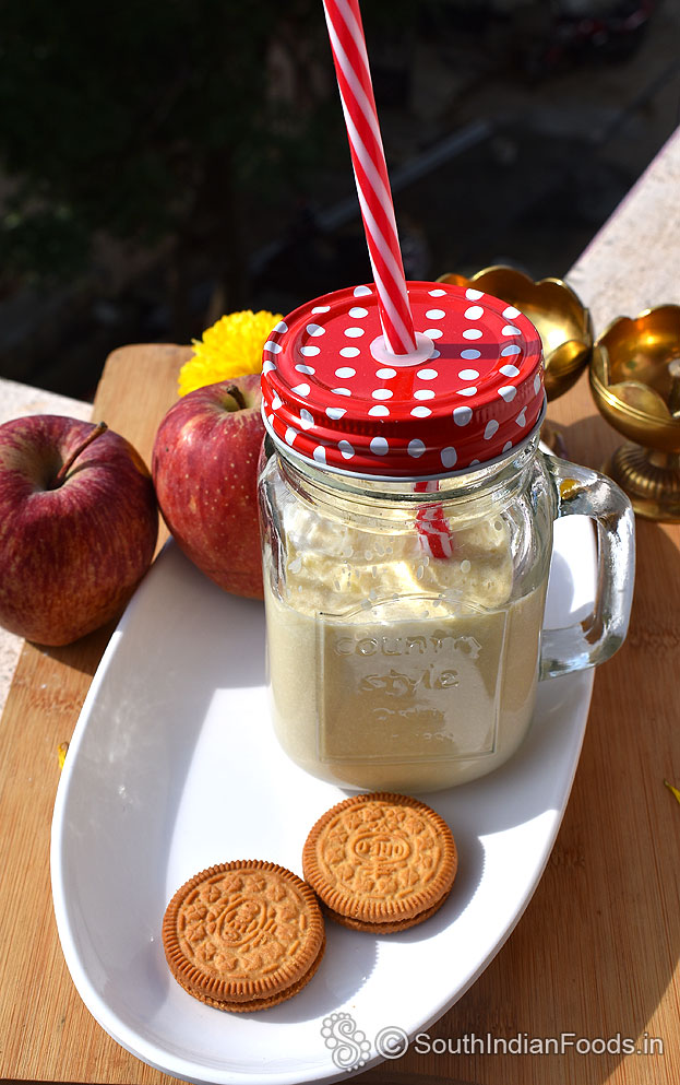 Healthy apple cookies milkshake