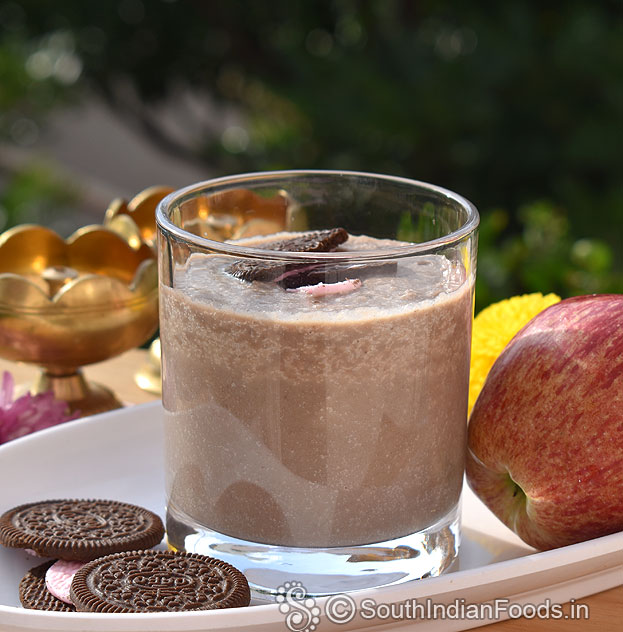 Frothy apple black oreo smoothie