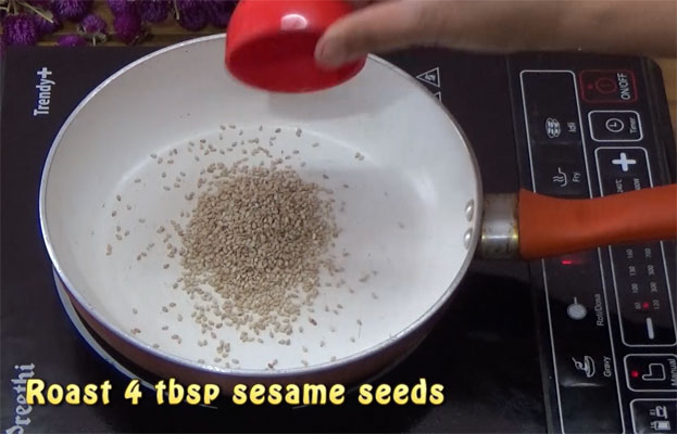 Roast white sesame seeds