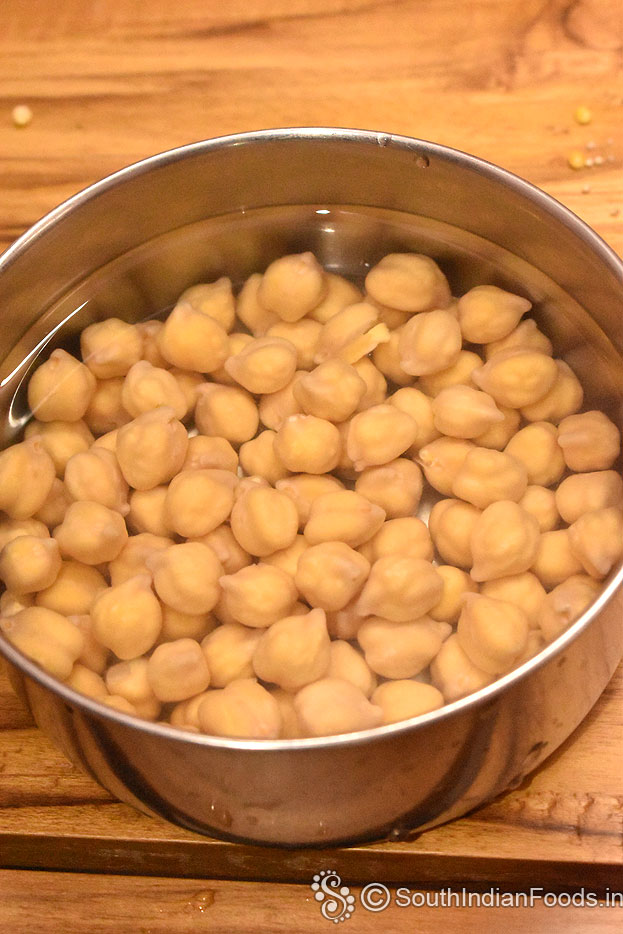 Soaked chickpeas ready