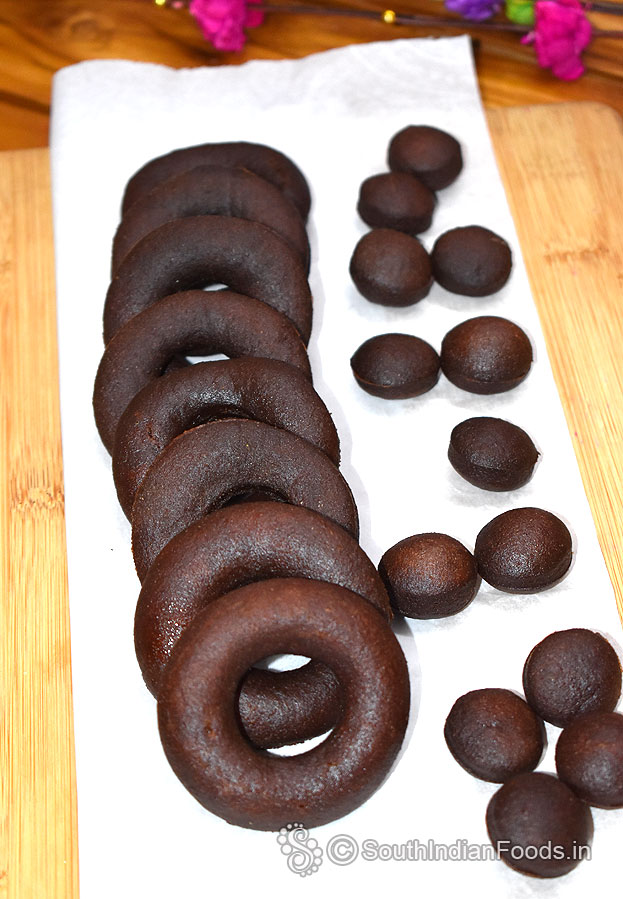 Chocolate wheat doughnuts step 19