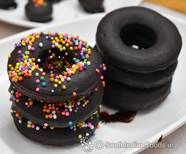 Plain & rainbow chocolate sprinkled donuts