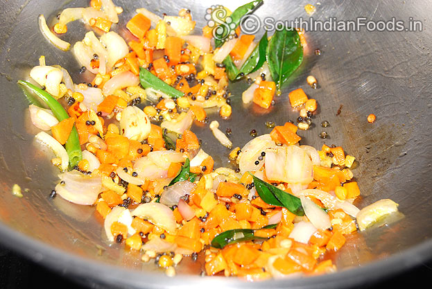Add seasoned ingredients & Carrot