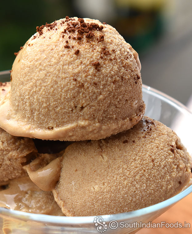 Creamy aromatic dalgona ice cream