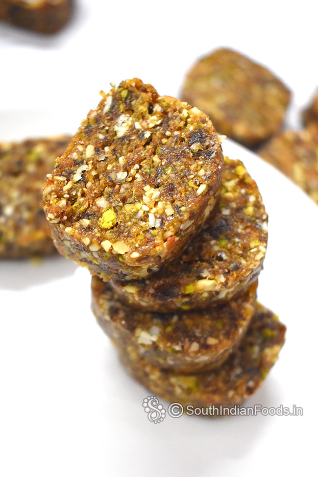 Non-sticky dates and nuts barfi