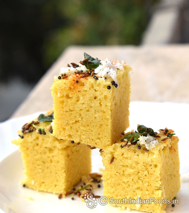 Super spongy steamed dhokla