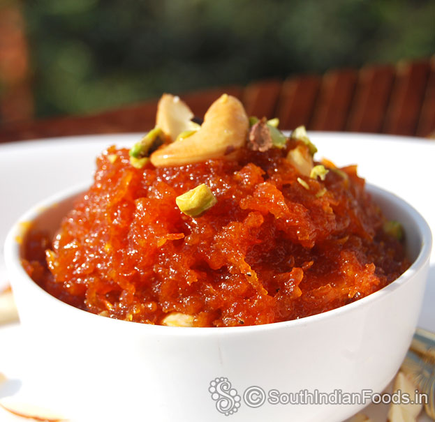 Carrot halwa with jaggery