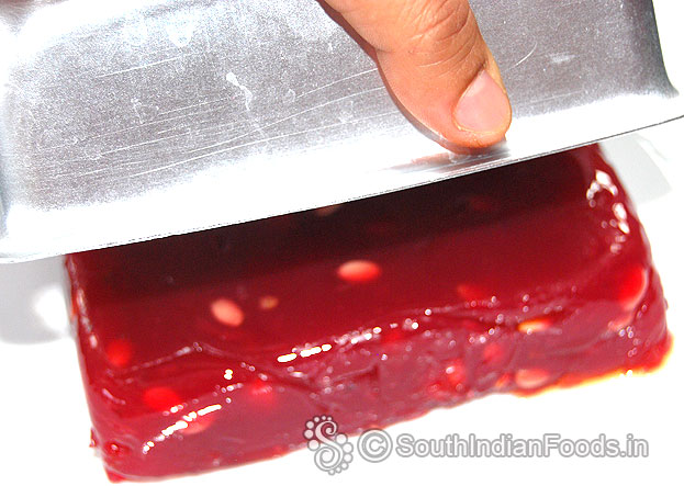 Glossy and perfect textured halwa