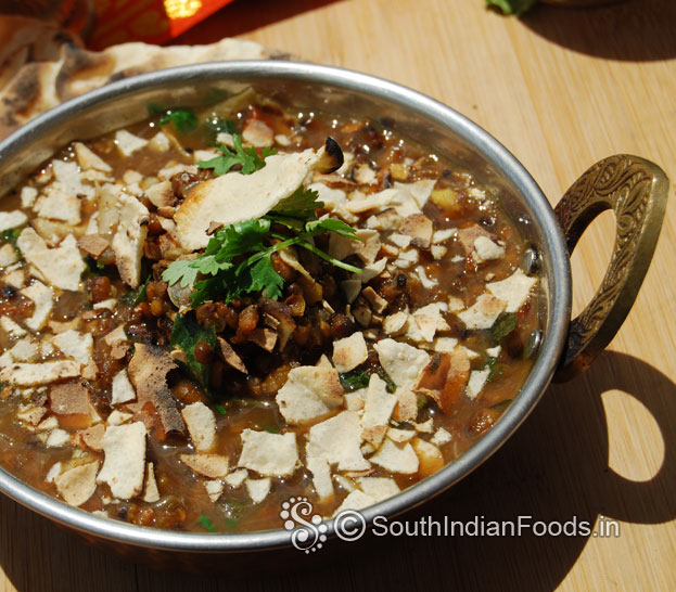 One pot papad curry