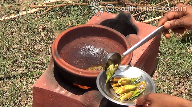 Transfer roasted brinjal to a plate,keep it aside