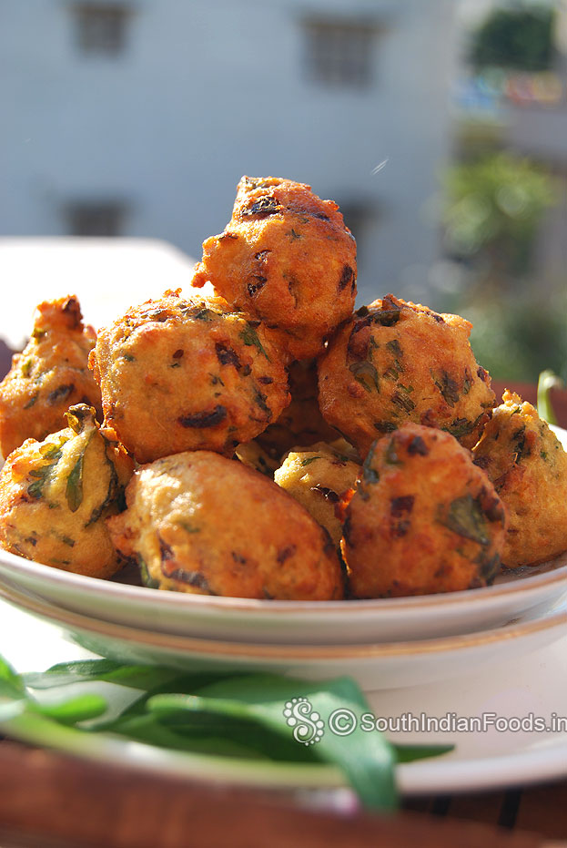 Moong dal mini vada ready, serve hot with green chutney