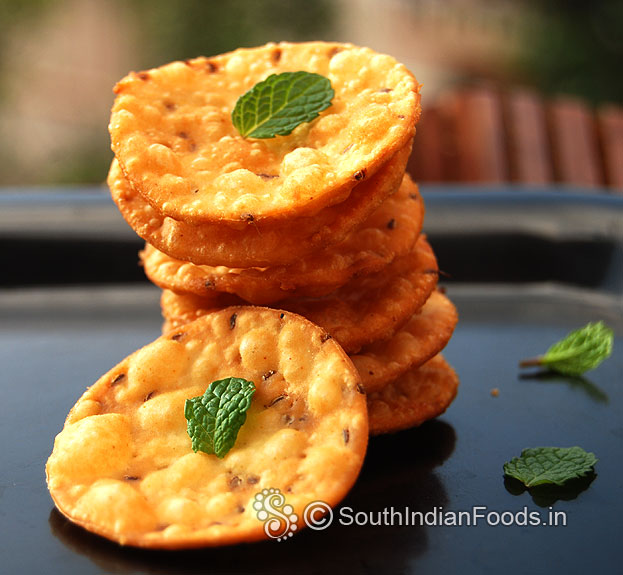 Papdi for chaats ready, store in an airtight container, use within in 1 week