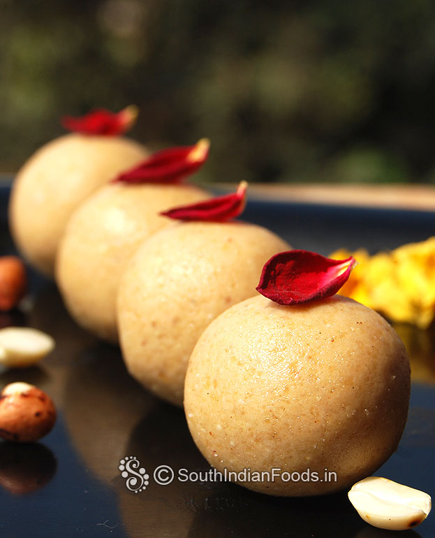 Groundnut ladoo with jaggery