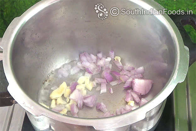 Heat oil, add garlic, onion saute