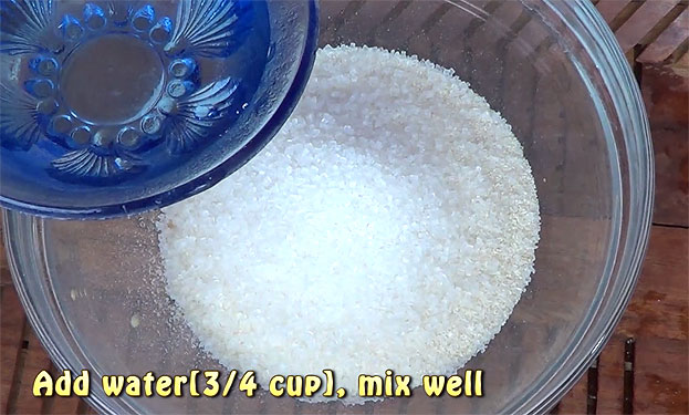 Add 1/4 cup sugar, 3/4 cup water, mix well