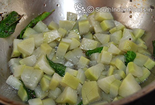 Add boiled bottle gourd