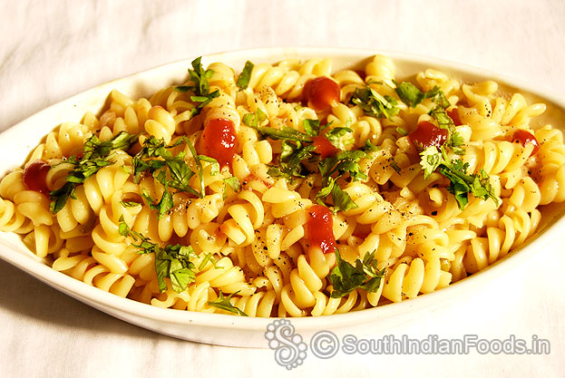 Indian style pressure cooker pasta