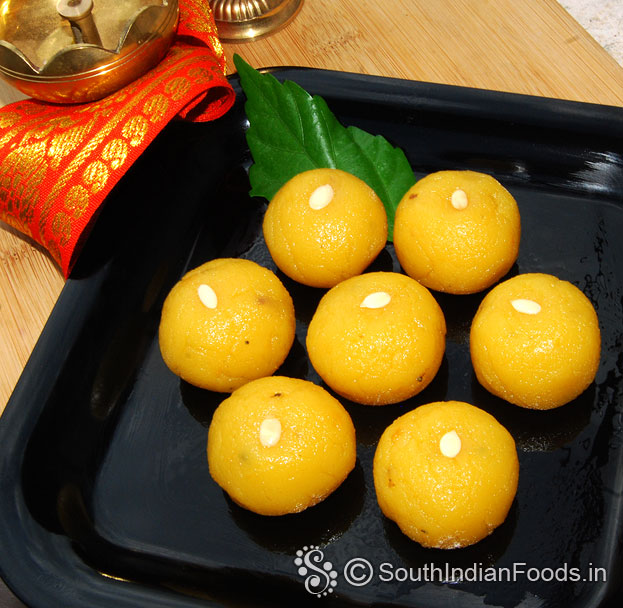 Instant and easy mango laddu