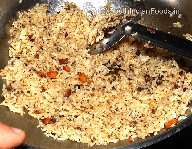 Mix well without lumps, delicious instant tamarind rice ready