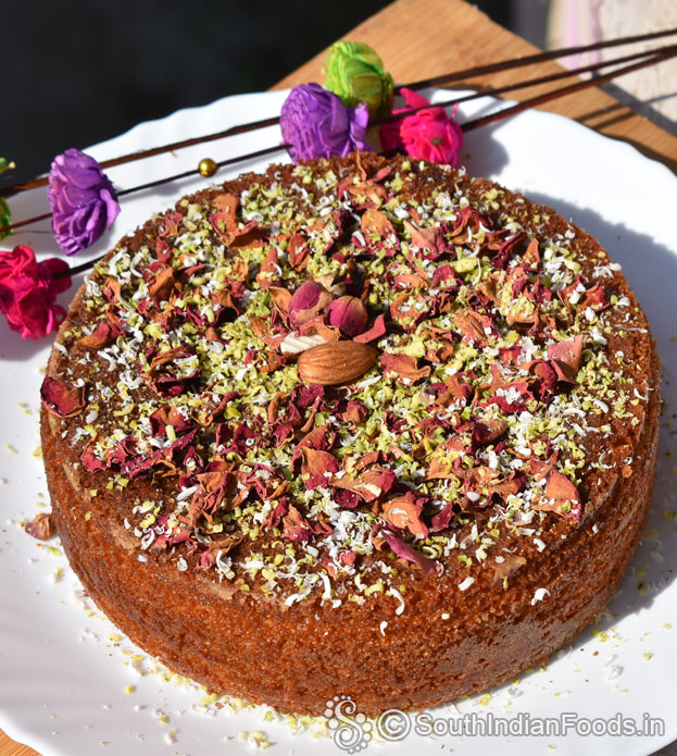 Eggless Rava Cake-Sooji Cake-Semolina Sweet Cake Recipe - Padhuskitchen