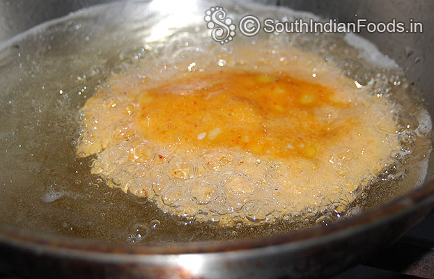Heat oil in a pan put prepared thattai & deep fry till crisp on medium flame