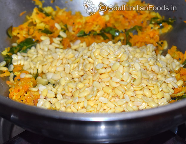 Add soaked moong dal