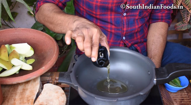 Murungai mangai sambar recipe step 4