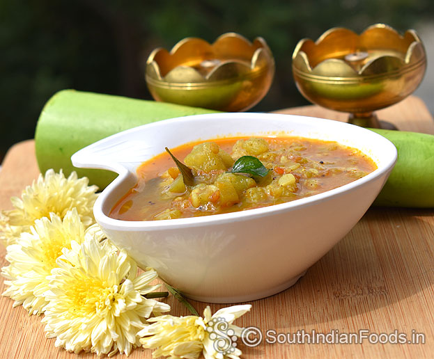 Instant sorakkai kulambu for rice and chapathi