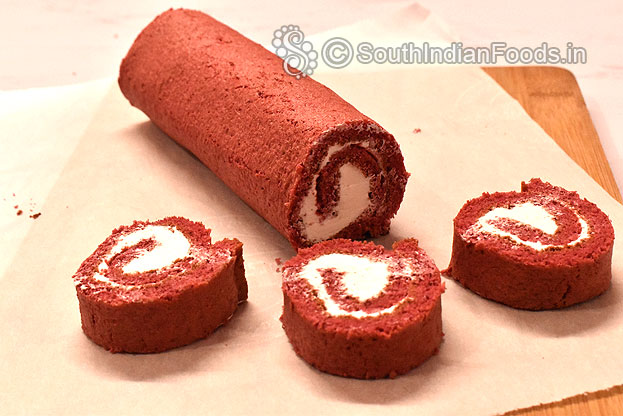 Red velvet swiss roll cake step 303