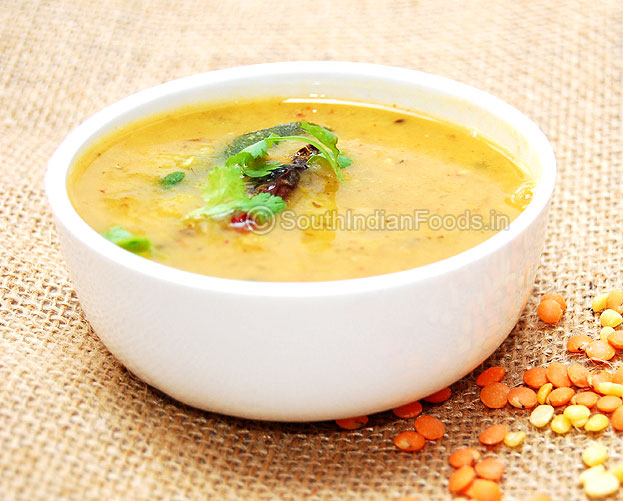 Garnish with coriander leaves and serve hot