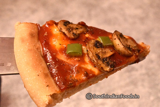Perfect capsicum mushroom pizza